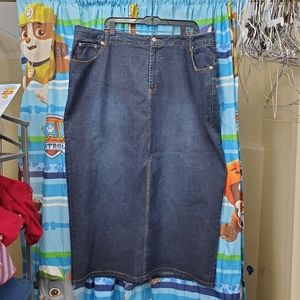 Goddess Womens Long Denim Skirt Size 24
